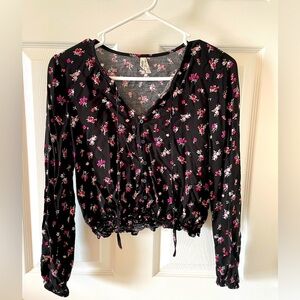 Mudd - Black Floral Blouse Top - Size XS